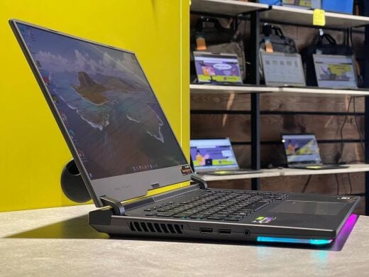 Игровой ноутбук Asus ROG Strix G15 G513QM-HF144T / 15.6" (1920x1080) IPS / AMD Ryzen 9 5900HX (8 (16) ядер по 3.3 - 4.6 GHz) / 16 GB DDR4 / 512 GB SSD / nVidia GeForce RTX 3060, 6 GB GDDR6, 192-bit Игровой ноутбук Asus ROG Strix G15 G513QM-HF144T / 15.6" (1920x1080) IPS / AMD Ryzen 9 5900HX (8 (16) ядер по 3.3 - 4.6 GHz) / 16 GB DDR4 / 512 GB SSD / nVidia GeForce RTX 3060, 6 GB GDDR6, 192-bit