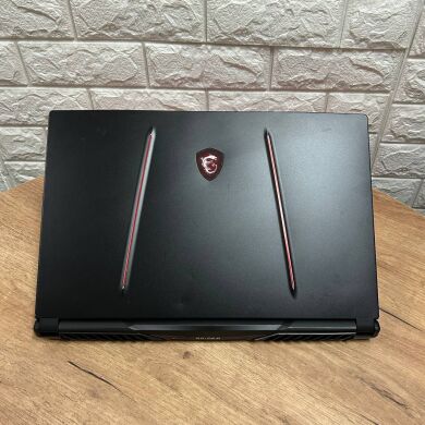 Игровой ноутбук Б-класс MSI GE75 Raider 10SF / 17.3" (1920x1080) IPS / Intel Core i7-10875H (8 (16) ядер по 2.3 - 5.1 GHz) / 16 GB DDR4 / 512 GB SSD NVMe / nVidia GeForce RTX 2070, 8 GB GDDR6, 256-bit / WebCam
