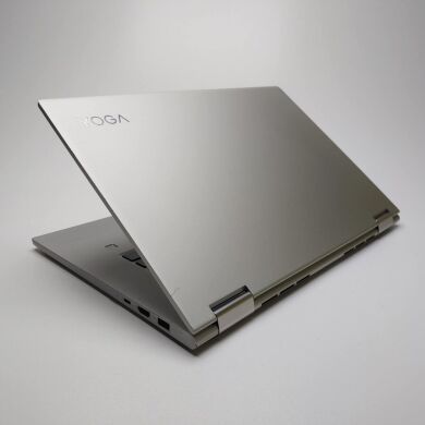 Игровой ноутбук-трансформер Lenovo Yoga 730-15IKB / 15.6" (3840x2160) IPS Touch / Intel Core i7-8550U (4 (8) ядра по 1.8 - 4.0 GHz) / 16 GB DDR4 / 256 GB SSD / nVidia GeForce GTX 1050, 2 GB GDDR5, 128-bit / WebCam / Win 10 Home Игровой ноутбук-трансформер Lenovo Yoga 730-15IKB / 15.6" (3840x2160) IPS Touch / Intel Core i7-8550U (4 (8) ядра по 1.8 - 4.0 GHz) / 16 GB DDR4 / 256 GB SSD / nVidia GeForce GTX 1050, 2 GB GDDR5, 128-bit / WebCam / Win 10 Home