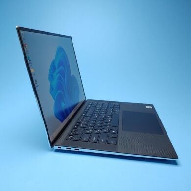 Ноутбук Dell XPS 15 9500 / 15.6" (1920x1080) IPS / Intel Core i5-10300H (4 (8) ядра по 2.5 - 4.5 GHz) / 16 GB DDR4 / 512 GB SSD / Intel UHD Graphics / WebCam / Win 11 Home