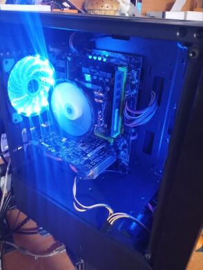 Игровой ПК Vinga CS316B Tower / Intel Xeon E5-2650 V2 (8 (16) ядра по 2.6 - 3.4 GHz) / 8 GB DDR3 / 120 GB SSD / nVidia GeForce GTX 960, 2 GB GDDR5, 128-bit / 650W
