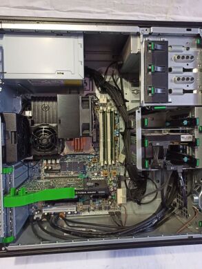 Рабочая станция HP Z420 Workstation Tower / Intel Xeon E5-1603 (4 ядра по 2.8 GHz) / 8 GB DDR3 / 240 GB SSD NEW + 640 GB HDD / nVidia Quadro K2000, 2 GB GDDR5, 128-bit / DVD-RW