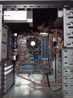 ПК Asus Vento Tower / AMD Athlon II X3 435 (3 ядра по 2.9 GHz) / 4 GB DDR2 / 120 GB SSD / AMD Radeon HD 4200 / DVD-ROM / 400W