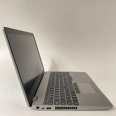 Ультрабук Dell Latitude 5511 / 15.6" (1920x1080) IPS / Intel Core i7-10850H (6 (12) ядер по 2.7 - 5.1 GHz) / 16 GB DDR4 / 512 GB SSD / nVidia GeForce MX250, 2 GB GDDR5, 64-bit / WebCam / SIM