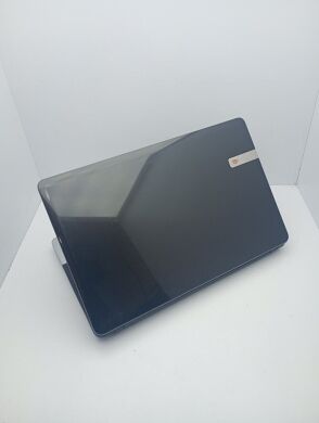 Ноутбук Acer E1-531 / 15.6" (1366x768) TN / Intel Core i3-3120M (2 (4) ядра по 2.5 GHz) / 8 GB DDR3 / 240 GB SSD / Intel HD Graphics / WebCam