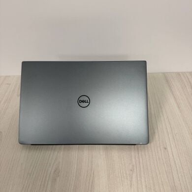 Ультрабук Б-клас Dell Vostro 5590 / 15.6" (1920x1080) IPS / Intel Core i5-10210U (4 (8) ядра по 1.6 - 4.2 GHz) / 8 GB DDR4 / 256 GB SSD / nVidia GeForce MX250, 2 GB GDDR5, 64-bit / WebCam