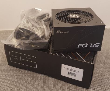 Блок живлення Seasonic Focus GX-650 650W (SSR-650FX) / 650W / 24+4(4)+4(8) pin