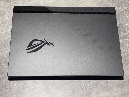 Игровой ноутбук Asus ROG Strix G15 G513QM-HF144T / 15.6" (1920x1080) IPS / AMD Ryzen 9 5900HX (8 (16) ядер по 3.3 - 4.6 GHz) / 16 GB DDR4 / 512 GB SSD / nVidia GeForce RTX 3060, 6 GB GDDR6, 192-bit Игровой ноутбук Asus ROG Strix G15 G513QM-HF144T / 15.6" (1920x1080) IPS / AMD Ryzen 9 5900HX (8 (16) ядер по 3.3 - 4.6 GHz) / 16 GB DDR4 / 512 GB SSD / nVidia GeForce RTX 3060, 6 GB GDDR6, 192-bit