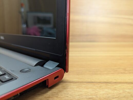 Ноутбук Б-класс Dell Inspiron 5558 / 15.6" (1366x768) TN / Intel Core i5-5200U (2 (4) ядра по 2.2 - 2.7 GHz) / 8 GB DDR3 / 240 GB SSD / nVidia GeForce 920M, 2 GB DDR3, 64-bit / WebCam / Windows 10