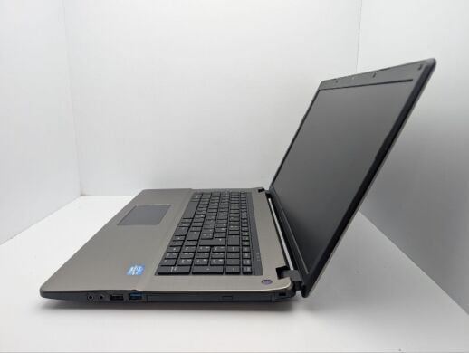 Ноутбук Terra Mobile 1749 / 17.3" (1600x900) TN / Intel Core i5-4200M (2 (4) ядра по 2.5 - 3.1 GHz) / 8 GB DDR3 / 1000 GB HDD / Intel HD Graphic 4600 / WebCam / DVD-ROM Ноутбук Terra Mobile 1749 / 17.3" (1600x900) TN / Intel Core i5-4200M (2 (4) ядра по 2.5 - 3.1 GHz) / 8 GB DDR3 / 1000 GB HDD / Intel HD Graphic 4600 / WebCam / DVD-ROM