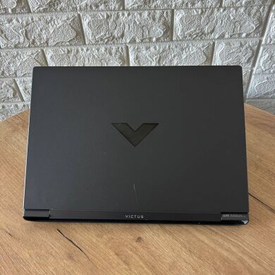 Игровой ноутбук Б-класс HP Victus 15-fb0121nr / 15.6" (1920x1080) IPS / AMD Ryzen 5 5600H (6 (12) ядер по 3.3 - 4.2 GHz) / 8 GB DDR4 / 512 GB SSD / nVidia GeForce GTX 1650, 4 GB GDDR5, 128-bit / WebCam