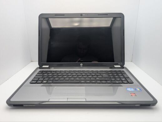 Ноутбук HP Pavillion G7 / 17.3" (1600x900) TN / Intel Core i5-2430M (2 (4) ядра по 2.4 - 3.0 GHz) / 6 GB DDR3 / 500 GB HDD / AMD Radeon HD 6450M, 1 GB GDDR3, 64-bit / WebCam / DVD-ROM