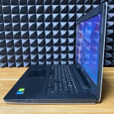 Ноутбук Б-класс Dell Inspiron 17 5748 (P26E) / 17.3" (1600x900) TN / Intel Core i5-4210U (2 (4) ядра по 1.7 - 2.7 GHz) / 8 GB DDR3 / 128 GB SSD / nVidia GeForce 840M, 2 GB GDDR3, 64-bit / WebCam / DVD-ROM