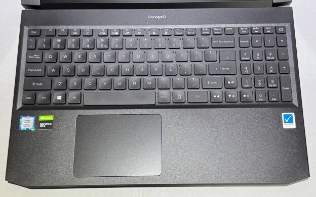 Ігровий ноутбук Acer ConceptD 5 CN515-71 / 15.6" (3840x2160) IPS / Intel Core i7-9750H (6 (12) ядер по 2.6 - 4.5 GHz) / 32 GB DDR4 / 512 GB SSD / nVidia GeForce GTX 1660 Ti, 6 GB GDDR6, 192-bit / WebCam