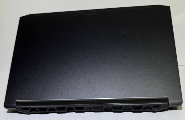 Ігровий ноутбук Acer ConceptD 5 CN515-71 / 15.6" (3840x2160) IPS / Intel Core i7-9750H (6 (12) ядер по 2.6 - 4.5 GHz) / 32 GB DDR4 / 512 GB SSD / nVidia GeForce GTX 1660 Ti, 6 GB GDDR6, 192-bit / WebCam