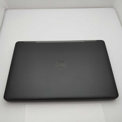 Игровой ноутбук Dell Latitude E5540 / 15.6" (1366x768) TN / Intel Core i5-4300U (2 (4) ядра по 1.9 - 2.9 GHz) / 8 GB DDR3 / 256 GB SSD / nVidia GeForce GT 720M, 2 GB DDR3, 64-bit / WebCam / DVD-ROM