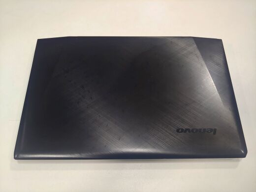 Игровой ноутбук Lenovo Y50-70 Black / 15.6" (1920x1080) TN / Intel Core i5-4210H (2 (4) ядра по 2.9 - 3.5 GHz) / 8 GB DDR3 / 240 GB SSD / nVidia GeForce GTX 960M, 4 GB GDDR5, 128-bit / WebCam / HDMI