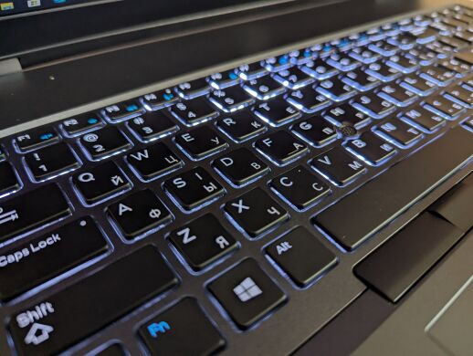 Мобільна робоча станція Dell Precision 7740 / 17.3" (1920x1080) IPS / Intel Core i7-9750H (6 (12) ядер по 2.6 - 4.5 GHz) / 128 GB DDR4 / 1000 GB SSD / nVidia Quadro RTX 4000, 8 GB GDDR6, 256-bit / WebCam / Windows 10