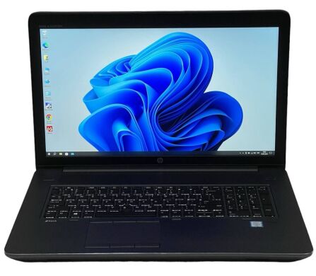 Мобільна робоча станція HP ZBook 17 G3 / 17.3" (1920x1080) IPS / Intel Core i7-6700HQ (4 (8) ядра по 2.6 - 3.5 GHz) / 32 GB DDR4 / 256 GB SSD M.2 / nVidia Quadro M3000M, 4 GB GDDR5, 256-bit / WebCam / Windows 10 Pro