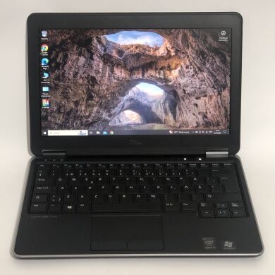 Нетбук Dell Latitude E7240 / 12.5" (1366x768) TN / Intel Core i3-4030U (2 (4) ядра по 1.9 GHz) / 4 GB DDR3 / 128 GB SSD / Intel HD Graphics 4400 / Windows 10 Pro