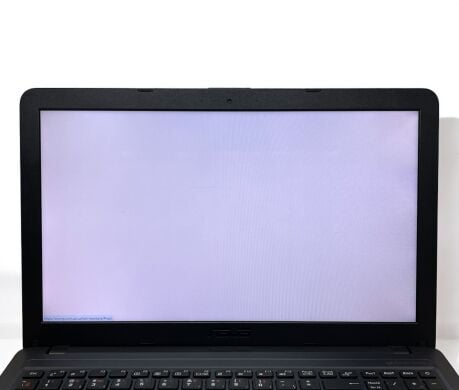 Ноутбук Б-клас Asus Vivobook F543U / 15.6" (1366x768) TN / Intel Pentium Gold 4417U (2 (4) ядра по 2.3 GHz) / 4 GB DDR4 / 120 GB SSD / Intel HD Graphics 610 / WebCam