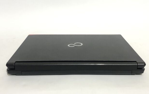 Ноутбук Fujitsu Lifebook E544 / 14" (1600x900) TN / Intel Core i5-4210M (2 (4) ядра по 2.6 - 3.2 GHz) / 4 GB DDR3 / 128 GB SSD / Intel HD Graphics 4600 / WebCam / Win 10 Pro