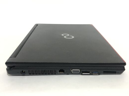 Ноутбук Fujitsu Lifebook E544 / 14" (1600x900) TN / Intel Core i5-4210M (2 (4) ядра по 2.6 - 3.2 GHz) / 4 GB DDR3 / 128 GB SSD / Intel HD Graphics 4600 / WebCam / Win 10 Pro