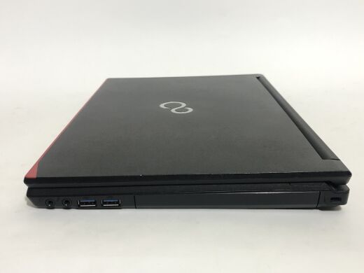 Ноутбук Fujitsu Lifebook E544 / 14" (1600x900) TN / Intel Core i5-4210M (2 (4) ядра по 2.6 - 3.2 GHz) / 4 GB DDR3 / 128 GB SSD / Intel HD Graphics 4600 / WebCam / Win 10 Pro