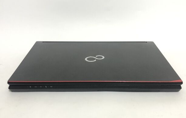 Ноутбук Fujitsu Lifebook E544 / 14" (1600x900) TN / Intel Core i5-4210M (2 (4) ядра по 2.6 - 3.2 GHz) / 4 GB DDR3 / 128 GB SSD / Intel HD Graphics 4600 / WebCam / Win 10 Pro