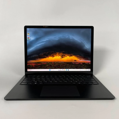 Ультрабук Microsoft Surface Laptop 5 / 13.5" (2256x1504) IPS Touch / Intel Core i5-1245U (10 (12) ядер по 1.2 - 4.4 GHz) / 16 GB DDR5 / 256 GB SSD / Intel Iris Xe Graphics / WebCam / USB Type-C