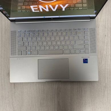 Ігровий ноутбук Б-клас HP Envy 16-h0020ca / 16" (3840x2400) IPS Touch / Intel Core i7-12700H (14 (20) ядер по 3.5 - 4.7 GHz) / 32 GB DDR5 / 1000 GB SSD NVMe / nVidia GeForce RTX 3060, 6 GB GDDR6, 192-bit / WebCam