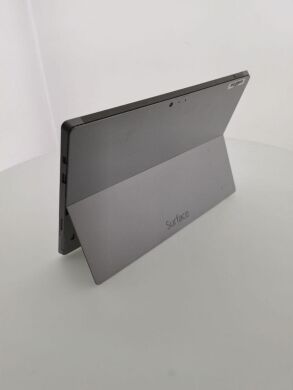 Ноутбук-трансформер Б-класс Microsoft Surface Pro 3 / 12.2" (2160x1440) IPS Touch / Intel Core i3-4020Y (2 (4) ядра по 1.5 GHz) / 4 GB DDR3 / 64 GB SSD / Intel HD Graphics 4200 / WebCam / без клавиатуры Ноутбук-трансформер Б-класс Microsoft Surface Pro 3 / 12.2" (2160x1440) IPS Touch / Intel Core i3-4020Y (2 (4) ядра по 1.5 GHz) / 4 GB DDR3 / 64 GB SSD / Intel HD Graphics 4200 / WebCam / без клавиатуры