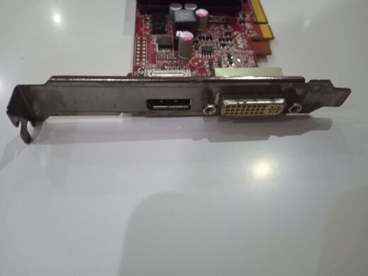 Дискретная видеокарта AMD FirePro V3900, 1 GB GDDR3, 128-bit / 1x DVI, 1x DP