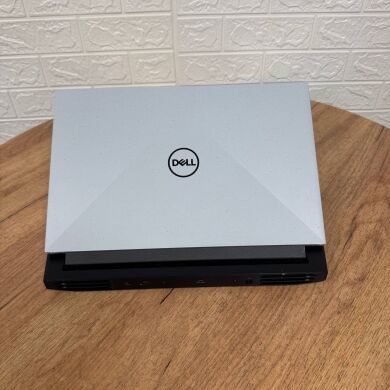 Ігровий ноутбук Dell G15 5525 / 15.6" (1920x1080) IPS / AMD Ryzen 7 6800H (8 (16) ядер по 3.2 - 4.7 GHz) / 16 GB DDR5 / 512 GB SSD / nVidia GeForce RTX 3050, 4 GB GDDR6, 128-bit / WebCam