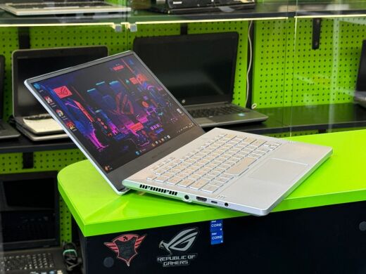 Ігровий ноутбук Asus ROG Zephyrus G14 GA401Q / 14" (1920x1080) IPS / AMD Ryzen 7 5800HS (8 (16) ядер по 2.8 - 4.4 GHz) / 16 GB DDR4 / 512 GB SSD M.2 / nVidia GeForce RTX 3050 Ti, 4 GB GDDR6, 128-bit / Win 11 Ігровий ноутбук Asus ROG Zephyrus G14 GA401Q / 14" (1920x1080) IPS / AMD Ryzen 7 5800HS (8 (16) ядер по 2.8 - 4.4 GHz) / 16 GB DDR4 / 512 GB SSD M.2 / nVidia GeForce RTX 3050 Ti, 4 GB GDDR6, 128-bit / Win 11