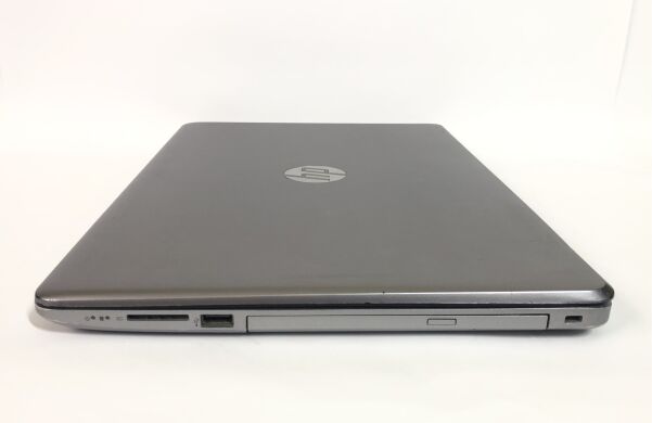 Ноутбук Б-клас HP 250 G6 / 15.6" (1920x1080) TN / Intel Core i5-7200U (2 (4) ядра по 2.5 - 3.1 GHz) / 8 GB DDR4 / 256 GB SSD / Intel HD Graphics 620 / WebCam / Win 10 Pro