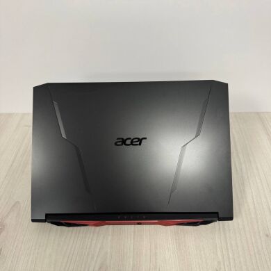 Ігровий ноутбук Б-клас Acer Nitro 5 AN515-45 / 15.6" (1920x1080) IPS / AMD Ryzen 7 5800H (8 (16) ядер по 3.2 - 4.4 GHz) / 16 GB DDR4 / 1000 GB SSD NVMe / nVidia GeForce RTX 3070, 8 GB GDDR6, 256-bit / WebCam