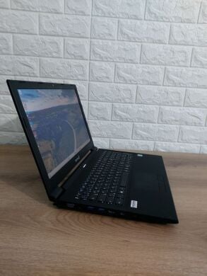 Ноутбук Terra Mobile 1543 / 15.6" (1920x1080) TN / Intel Core i5-9500T (6 ядер по 2.2 - 3.7 GHz) / 16 GB DDR4 / 240 GB SSD + 320 GB HDD / Intel UHD Graphics 630 / WebCam / DVD-ROM / Без АКБ
