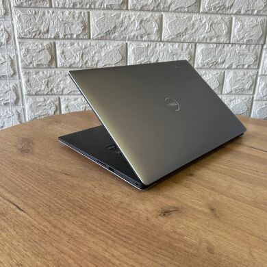 Мобільна робоча станція Б-клас Dell Precision 5540 / 15.6" (3840x2160) IPS Touch / Intel Xeon E-2276M (6 (12) ядер по 2.8 - 4.7 GHz) / 16 GB DDR4 / 512 GB SSD / nVidia Quadro T1000, 4 GB GDDR5, 128-bit / WebCam Мобільна робоча станція Б-клас Dell Precision 5540 / 15.6" (3840x2160) IPS Touch / Intel Xeon E-2276M (6 (12) ядер по 2.8 - 4.7 GHz) / 16 GB DDR4 / 512 GB SSD / nVidia Quadro T1000, 4 GB GDDR5, 128-bit / WebCam