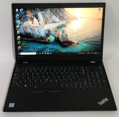 Мобильная рабочая станция Lenovo ThinkPad P51s / 15.6" (1920x1080) IPS / Intel Core i7-6600U (2 (4) ядра по 2.6 - 3.4 GHz) / 16 GB DDR4 / 256 GB SSD NVMe / nVidia Quadro M520, 2 GB GDDR5, 64-bit / WebCam / Win 10 Pro / 2 АКБ