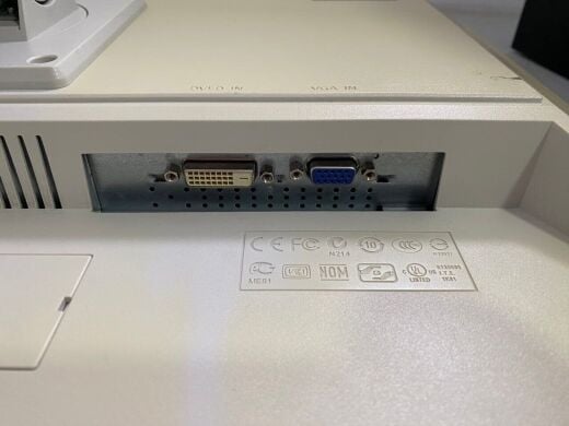 Комплект ПК: компьютер HP EliteDesk 700 G1 Tower / Intel Core i5-4590 (4 ядра по 3.0 - 3.7 GHz) / 8 GB DDR3 / 120 GB SSD / Intel HD Graphics 4600 / DVD-ROM + Монитор Б-класс Acer B243HL / 24" (1920x1080) TN / VGA + Клавиатура, мышка, кабели