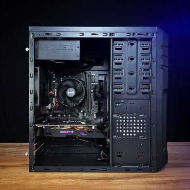 Ігровий ПК Qube QB27A Tower / AMD Ryzen 5 1600 (6 (12) ядер по 3.2 - 3.6 GHz) / 16 GB DDR4 / 250 GB SSD + 500 GB HDD / AMD Radeon RX 570, 8 GB GDDR5, 256-bit / 550W