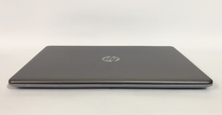 Ноутбук Б-клас HP 250 G6 / 15.6" (1920x1080) TN / Intel Core i5-7200U (2 (4) ядра по 2.5 - 3.1 GHz) / 8 GB DDR4 / 256 GB SSD / Intel HD Graphics 620 / WebCam / Win 10 Pro