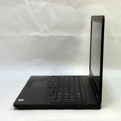 Ноутбук Dell Latitude 5580 / 15.6" (1920x1080) IPS / Intel Core i5-6200U (2 (4) ядра по 2.3 - 2.8 GHz) / 8 GB DDR4 / 256 GB SSD / Intel HD Graphics 520 / WebCam / Windows 10 Pro