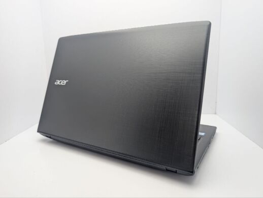 Ноутбук Acer Aspire E5-575G / 15.6" (1920x1080) IPS / Intel Core i7-7500U (2 (4) ядра по 2.7 - 3.5 GHz) / 16 GB DDR4 / 512 GB SSD / nVidia GeForce 940MX, 2 GB GDDR5, 64-bit / WebCam / DVD-ROM Ноутбук Acer Aspire E5-575G / 15.6" (1920x1080) IPS / Intel Core i7-7500U (2 (4) ядра по 2.7 - 3.5 GHz) / 16 GB DDR4 / 512 GB SSD / nVidia GeForce 940MX, 2 GB GDDR5, 64-bit / WebCam / DVD-ROM