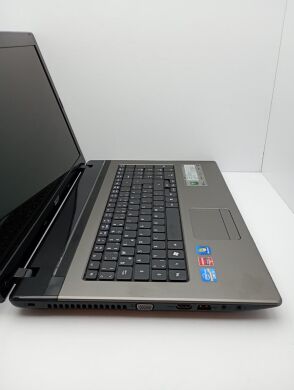 Игровой ноутбук Acer Aspire 7750G / 17.3" (1600x900) TN / Intel Core i5-2430M (2 (4) ядра по 2.4 - 3.0 GHz) / 8 GB DDR3 / 640 GB HDD / AMD Radeon HD 6650M, 2 GB DDR3, 128-bit / WebCam