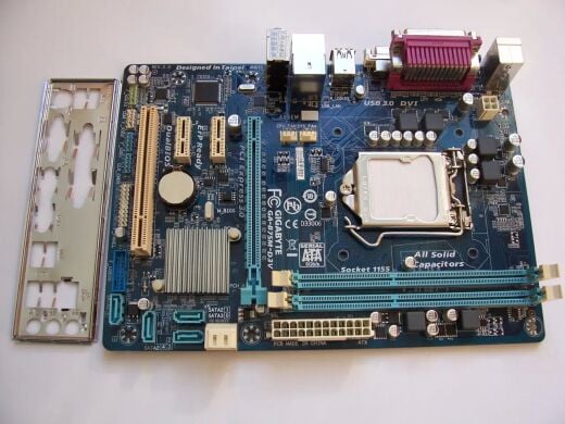 Материнская плата Gigabyte GA-B75M-D3V OEM / Socket LGA1155