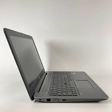 Мобильная рабочая станция Б-класс HP zBook 15 G3 / 15.6" (1920x1080) IPS / Intel Core i7-6820HQ (4 (8) ядра по 2.7 - 3.6 GHz) / 16 GB DDR4 / 128 GB SSD + 1000 GB HDD / nVidia Quadro M2000M, 4 GB GDDR5, 128-bit / WebCam / TouchID Мобильная рабочая станция Б-класс HP zBook 15 G3 / 15.6" (1920x1080) IPS / Intel Core i7-6820HQ (4 (8) ядра по 2.7 - 3.6 GHz) / 16 GB DDR4 / 128 GB SSD + 1000 GB HDD / nVidia Quadro M2000M, 4 GB GDDR5, 128-bit / WebCam / TouchID