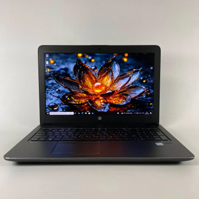 Мобильная рабочая станция Б-класс HP zBook 15 G3 / 15.6" (1920x1080) IPS / Intel Core i7-6820HQ (4 (8) ядра по 2.7 - 3.6 GHz) / 16 GB DDR4 / 128 GB SSD + 1000 GB HDD / nVidia Quadro M2000M, 4 GB GDDR5, 128-bit / WebCam / TouchID Мобильная рабочая станция Б-класс HP zBook 15 G3 / 15.6" (1920x1080) IPS / Intel Core i7-6820HQ (4 (8) ядра по 2.7 - 3.6 GHz) / 16 GB DDR4 / 128 GB SSD + 1000 GB HDD / nVidia Quadro M2000M, 4 GB GDDR5, 128-bit / WebCam / TouchID