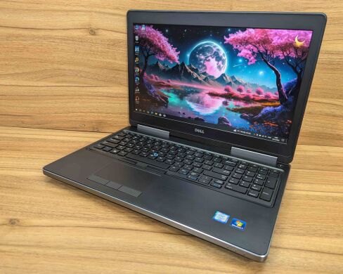 Мобильная рабочая станция Dell Precision 7510 / 15.6" (1920x1080) IPS / Intel Core i7-6820HQ (4 (8) ядра по 2.7 - 3.6 GHz) / 32 GB DDR4 / 512 GB SSD / nVidia Quadro M2000M, 4 GB GDDR5, 128-bit / Windows 10